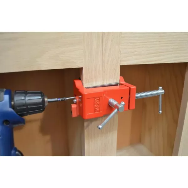 BESSEY Cabinetry Clamp for Aligning Face Framed Box Cabinets