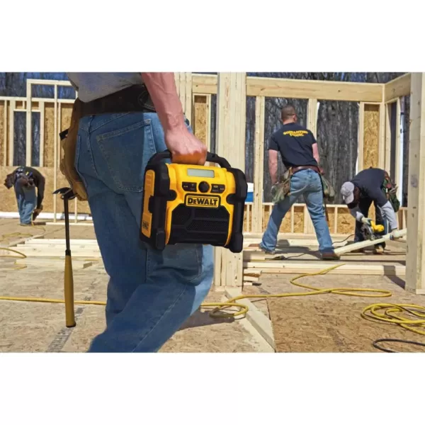 DEWALT FLEXVOLT 60-Volt MAX Cordless Brushless 7-1/4 in. Circular Saw, (1) FLEXVOLT 6.0Ah Battery & Worksite Radio