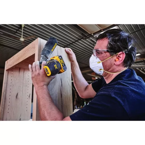 DEWALT 20-Volt MAX XR Cordless Brushless 5 in. Random Orbital Sander (Tool-Only)