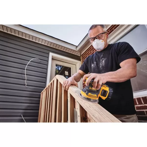 DEWALT 20-Volt MAX XR Cordless Brushless 5 in. Random Orbital Sander with (1) 20-Volt Battery 5.0Ah & Charger