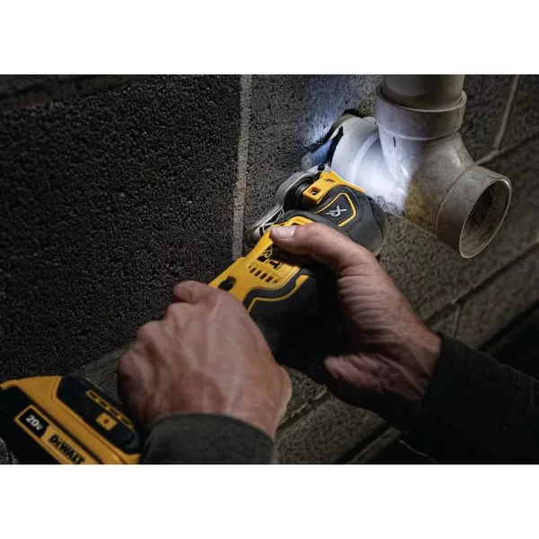 DEWALT 20-Volt MAX XR Cordless Brushless 3-Speed Oscillating Multi-Tool with (1) 20-Volt 1.5Ah Battery & Charger