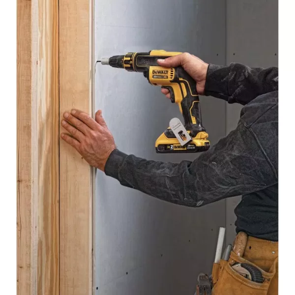 DEWALT 20-Volt MAX XR Cordless Brushless Drywall Screw Gun with (2) 20-Volt 4.0Ah Batteries & Charger