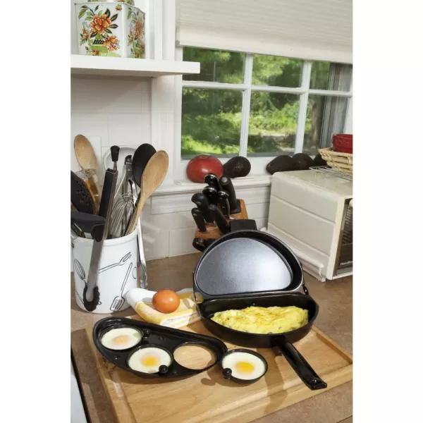 Fox Run Non-Stick Carbon Steel Omelette Pan with Egg Poacher Set