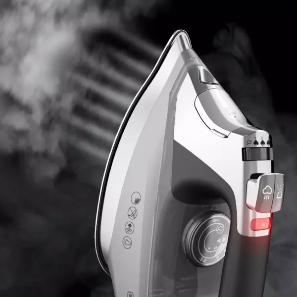 BLACK+DECKER Professional Steam Iron