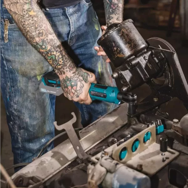 Makita 12-Volt MAX CXT Lithium-Ion Cordless 3/8 in./1/4 in. Sq. Drive Ratchet (Tool-Only)