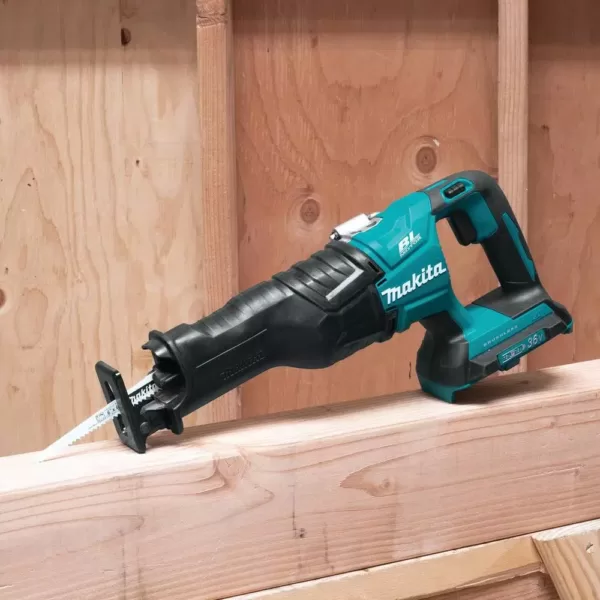 Makita 18V LXT Brushless 1/4 in. Impact Driver, 7-1/4 in. Circular Saw and Reciprocating Saw with bonus 18V LXT Starter Pack