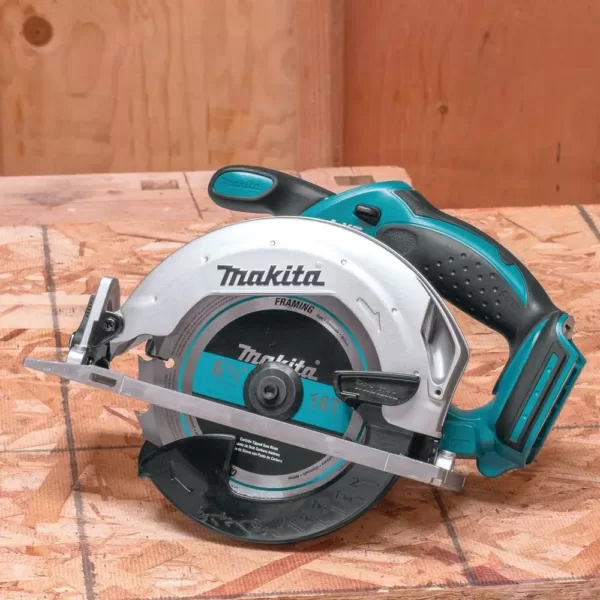 Makita 18-Volt LXT 4.0 Ah Battery and Rapid Optimum Charger Starter Pack with Bonus 18-Volt LXT 6-1/2 In. Circular Saw