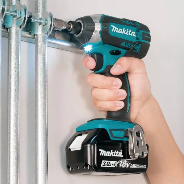 Makita 18-Volt 3.0Ah LXT Lithium-Ion Cordless Combo Kit (7-Piece)