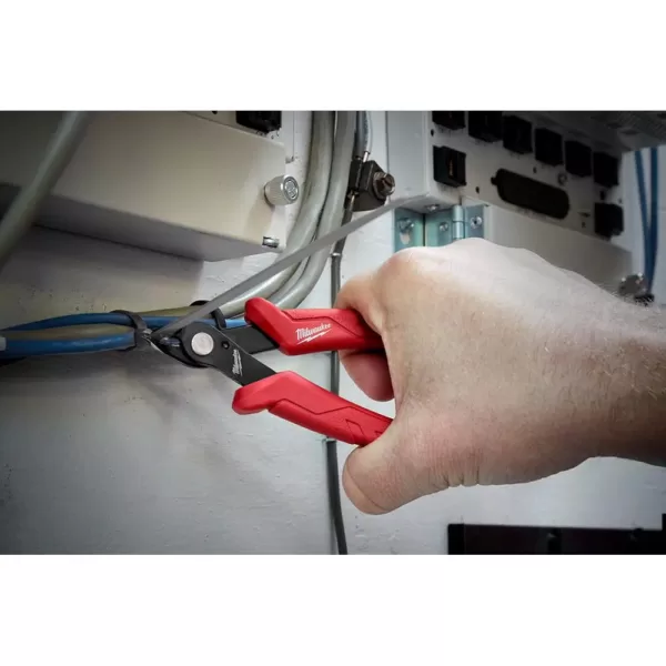 Milwaukee 4.75 in. Mini Flush Cutters