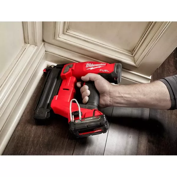 Milwaukee M18 FUEL GEN II 18-Volt 18-Gauge Lithium-Ion Brushless Cordless Brad Nailer Kit with M18 Oscillating Multi-Tool