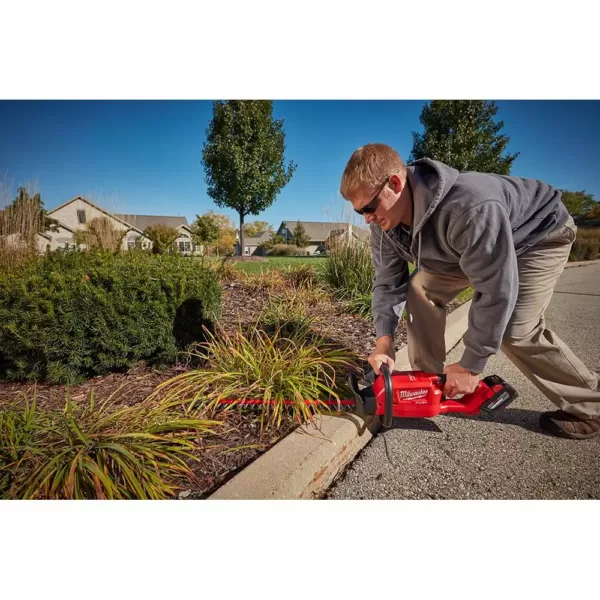 Milwaukee M18 FUEL 18-Volt Lithium-Ion Brushless Cordless Hedge Trimmer with 12 Ah and 8 Ah Batteries