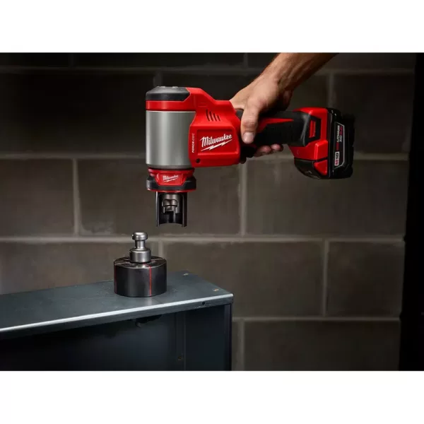 Milwaukee M18 18-Volt Lithium-Ion Cordless FORCE LOGIC Knockout Kit with (2) 3.0Ah Batteries, Charger, Hard Case