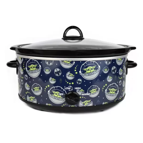 Uncanny Brands Star Wars The Mandalorian 7 Qt Navy Blue Slow Cooker