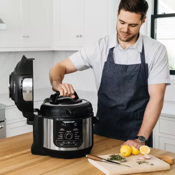 NINJA Foodi Deluxe 8 qt. Black Electric Pressure Cooker and Air Fryer