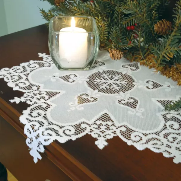 Heritage Lace Snowflake 18 in. White Round Doily (Set of 2)